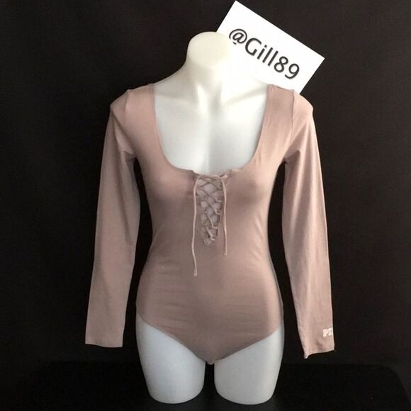 🆕Pink Victoria’s Secret Long Sleeve teddy - Picture 1 of 6